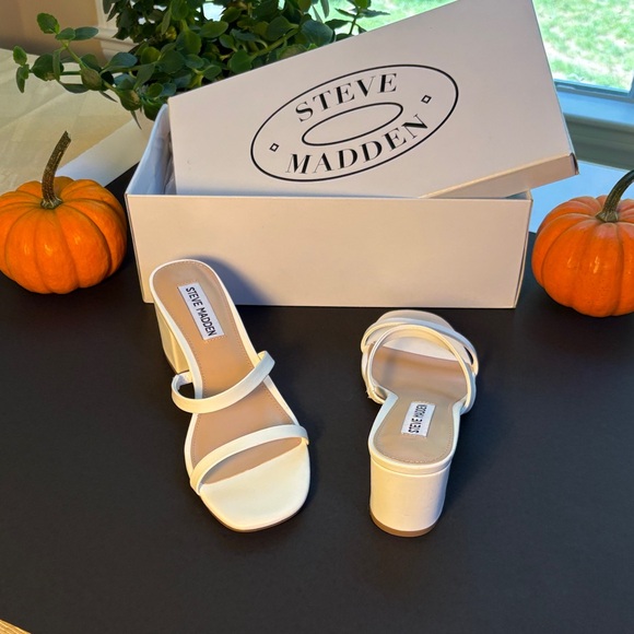 Steve Madden Cream Block Heel Sandals - Picture 1 of 8